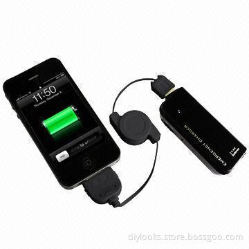 Hot AA Battery Emergency USB Charger with Flashlight for iPhone 4 and 4S, iPhone 3GS/3G, iPod Touch